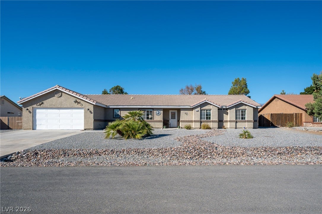 720 Indian Wells Court