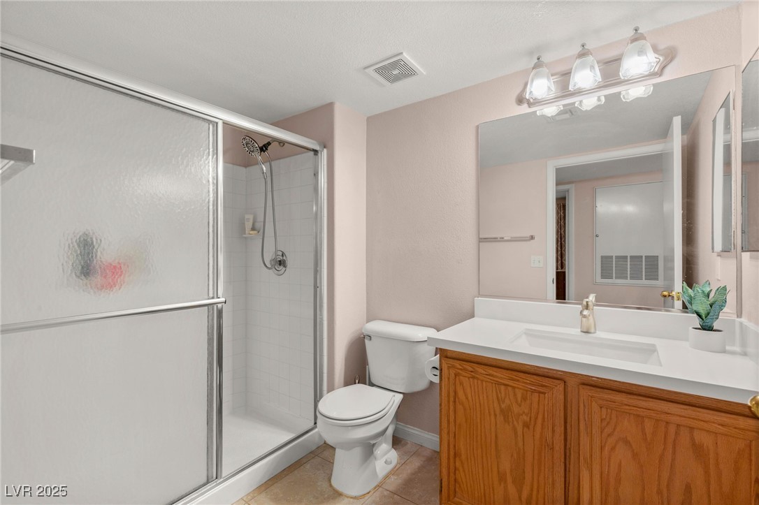 Las Vegas, Nevada 89128, United States, 2 Bedrooms Bedrooms, ,2 BathroomsBathrooms,Residential,Active,231558