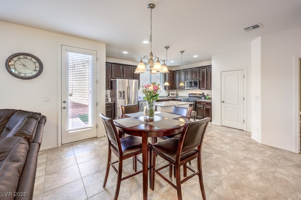 7231 MULBERRY FOREST Street