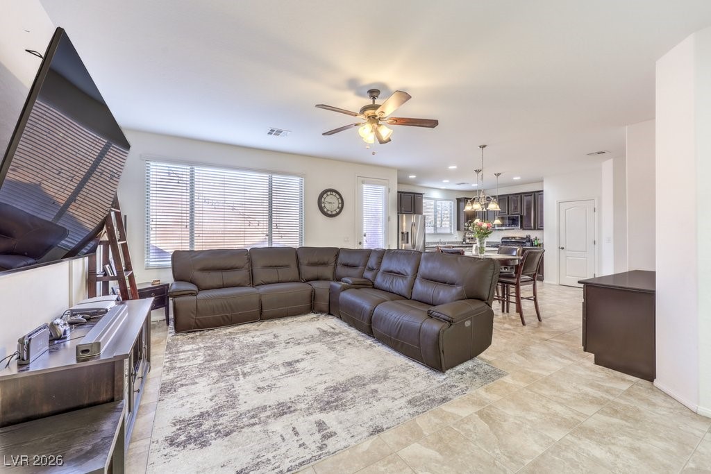 7231 MULBERRY FOREST Street