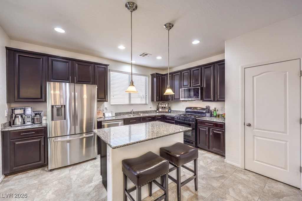 7231 MULBERRY FOREST Street