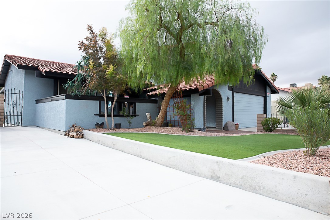 5301 Kalmia Drive