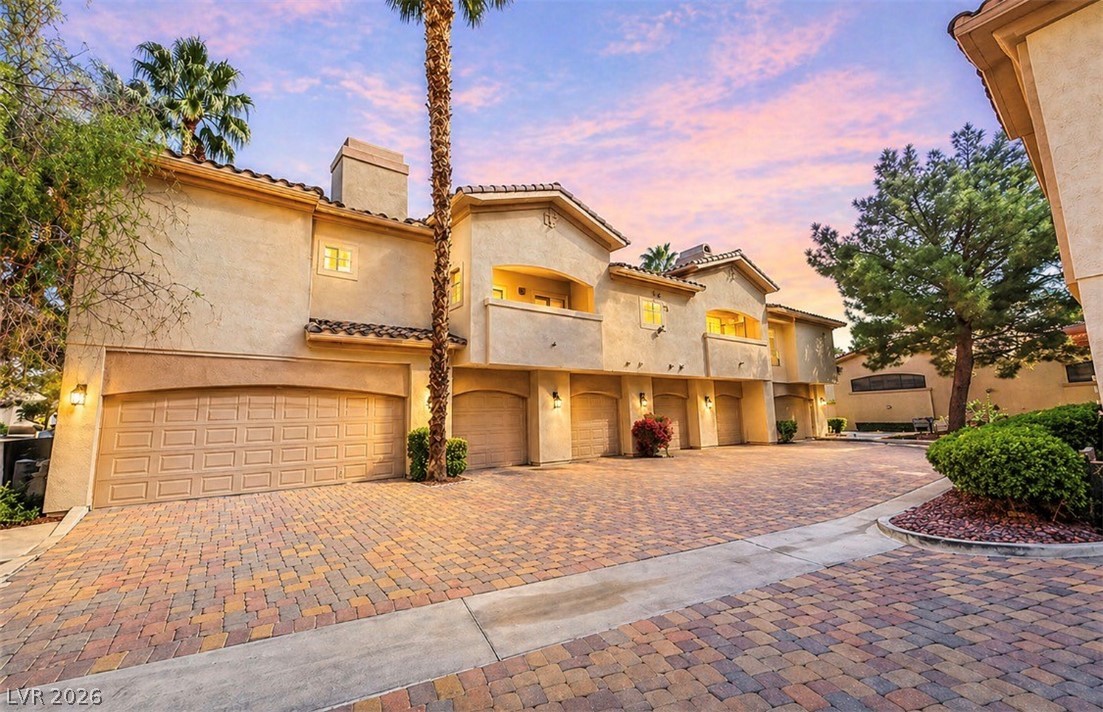 2050 W Warm Springs Road 2721