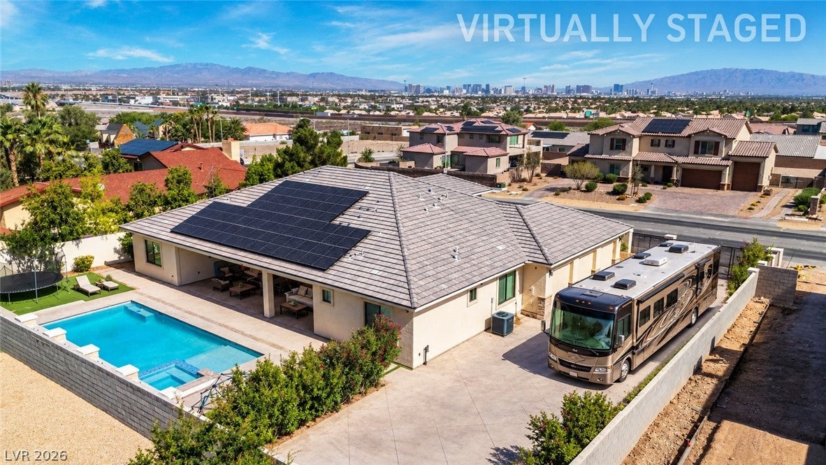 3041 E Serene Avenue