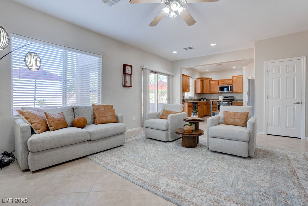 6882 Desert Thrasher Drive