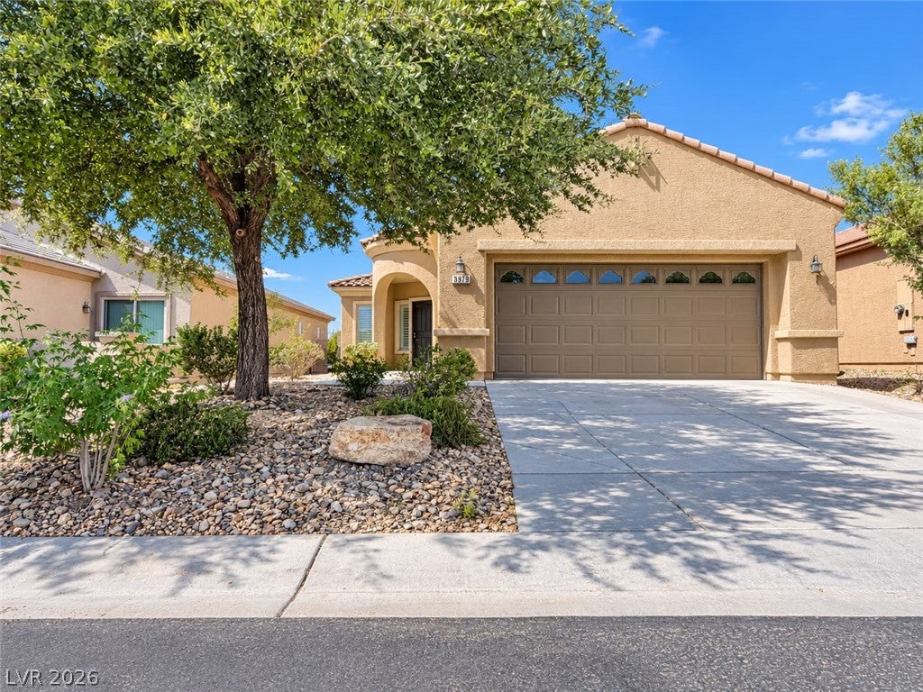3979 Spanish Barb Street
