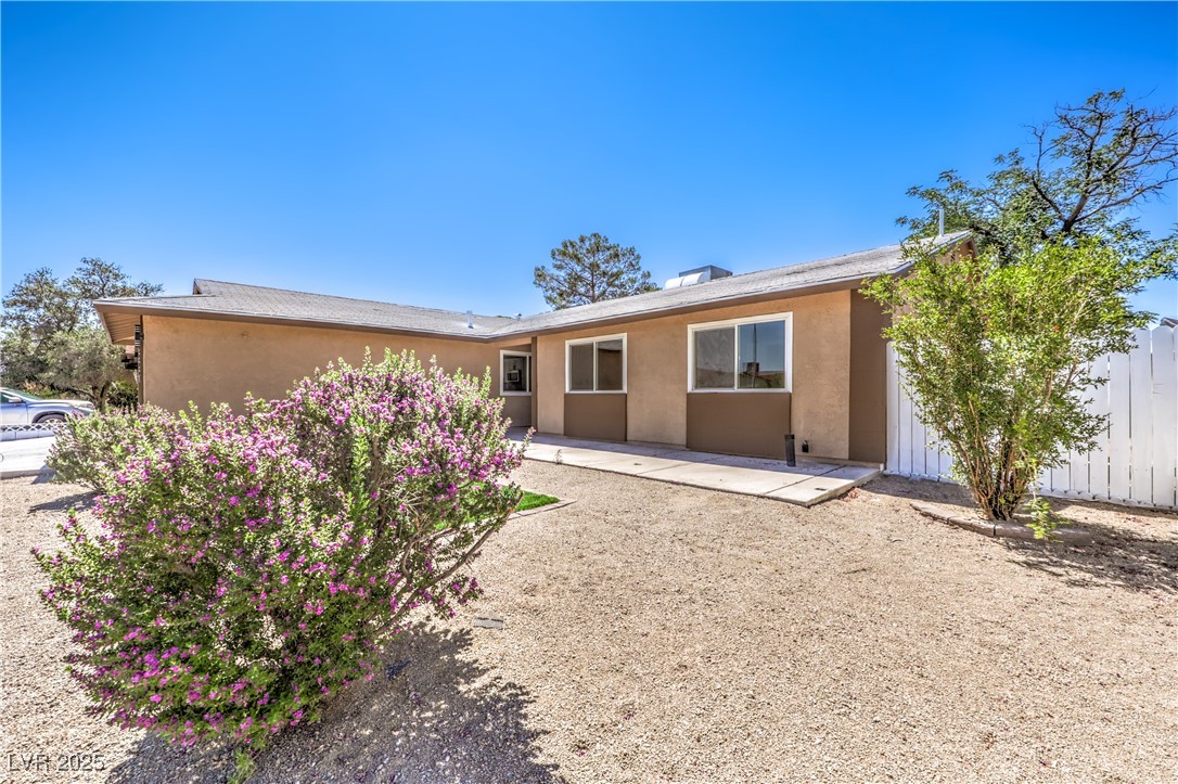 3887 Delling Court