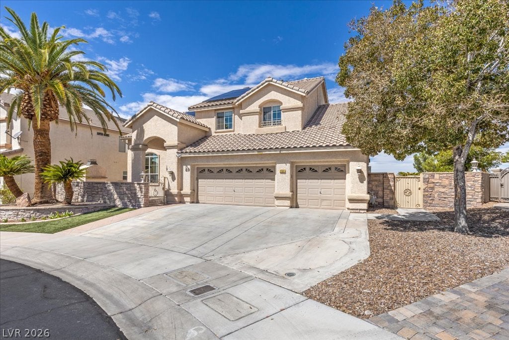 2500 Antique Blossom Avenue