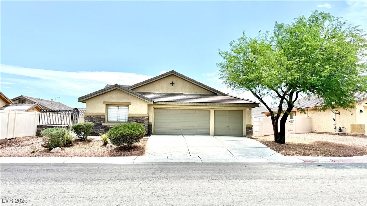 3125 Prairie Princess Avenue, North Las Vegas, Nevada image 3