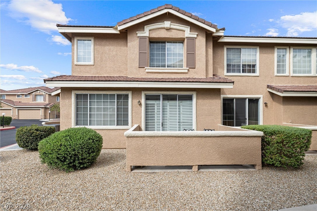 9901 NW Trailwood Drive 1140