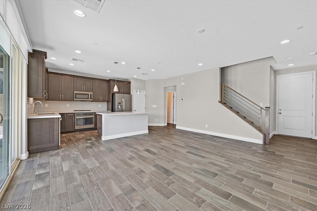 921 Cirrus Cloud Avenue