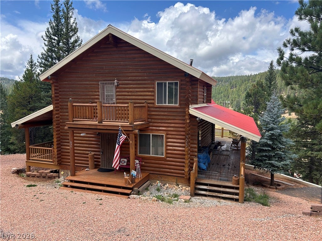 695 N Skyline View Drive