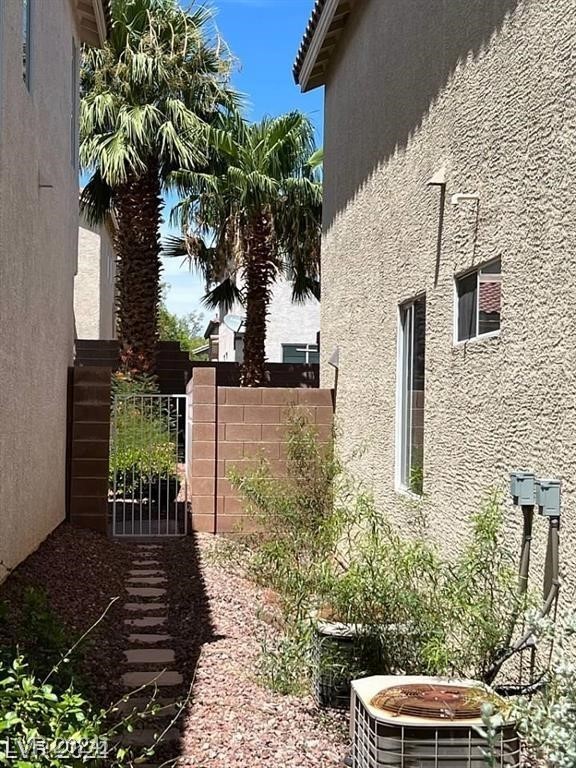 9460 Magnificent Avenue, Las Vegas, Nevada image 27