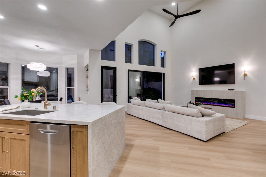 2217 Timber Rose Drive