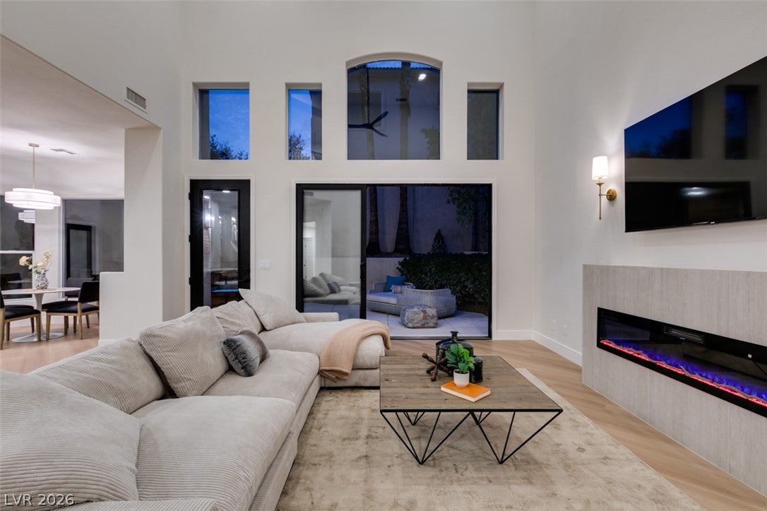 2217 Timber Rose Drive