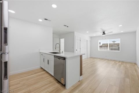 Tiny photo for 488 Albert Avenue, Las Vegas, NV 89119 (MLS # 2772713)