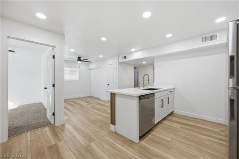 Tiny photo for 488 Albert Avenue, Las Vegas, NV 89119 (MLS # 2772713)