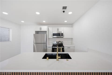 Tiny photo for 488 Albert Avenue, Las Vegas, NV 89119 (MLS # 2772713)