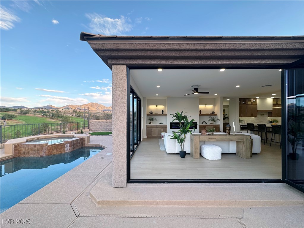 2784 Cherrydale Falls Drive