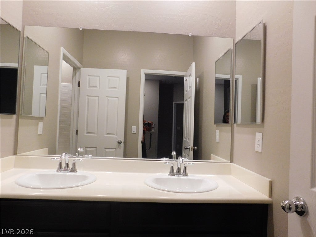 2715 Amazing Meadows Avenue 1185