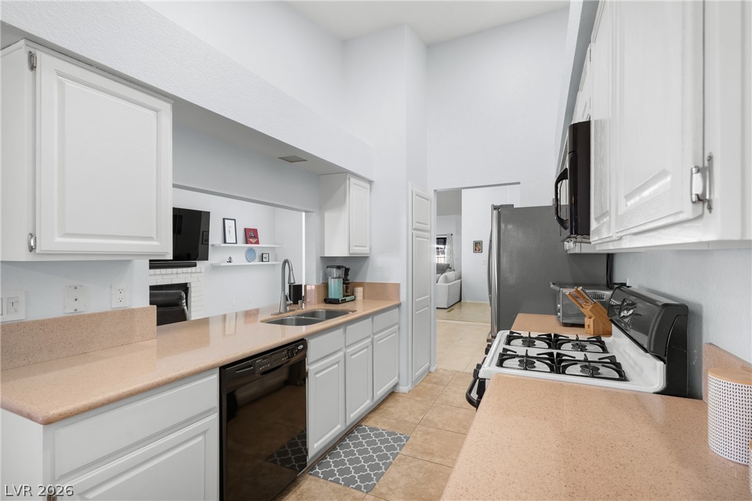 Properties 4 4929 Birch Bay Lane