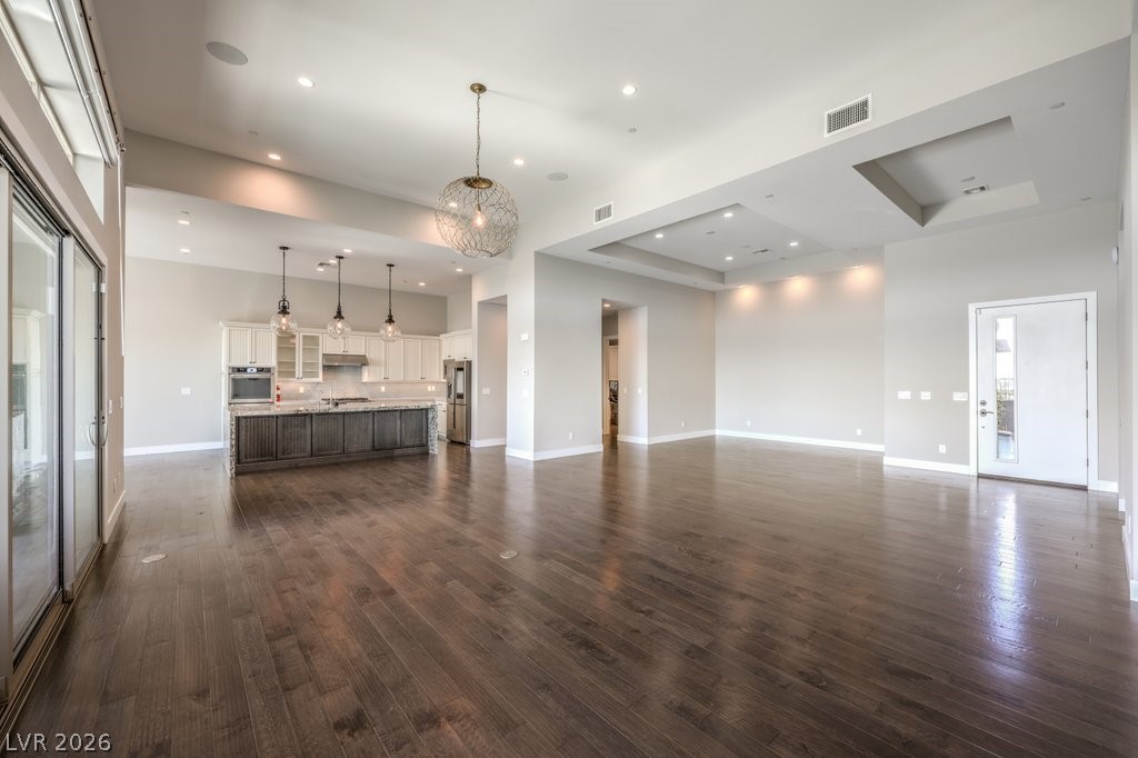 6344 Mojave Sky Street