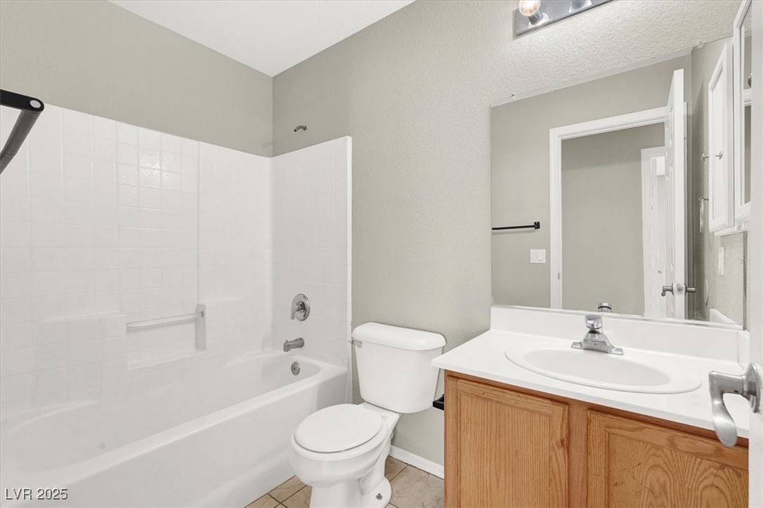 Las Vegas, Nevada 89130, United States, 3 Bedrooms Bedrooms, ,2 BathroomsBathrooms,Residential,Active,204870