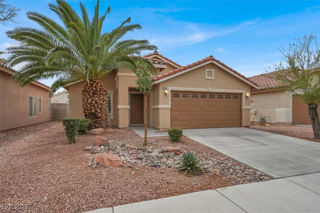 Las Vegas, Nevada 89130, United States, 3 Bedrooms Bedrooms, ,2 BathroomsBathrooms,Residential,Active,204870