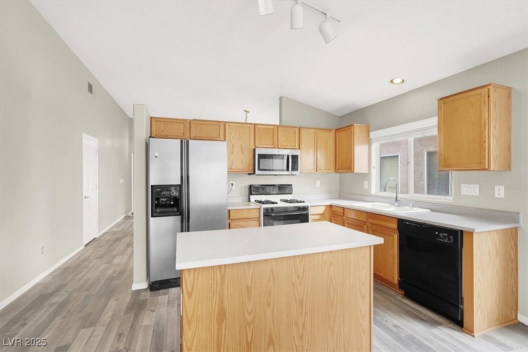 Las Vegas, Nevada 89130, United States, 3 Bedrooms Bedrooms, ,2 BathroomsBathrooms,Residential,Active,204870