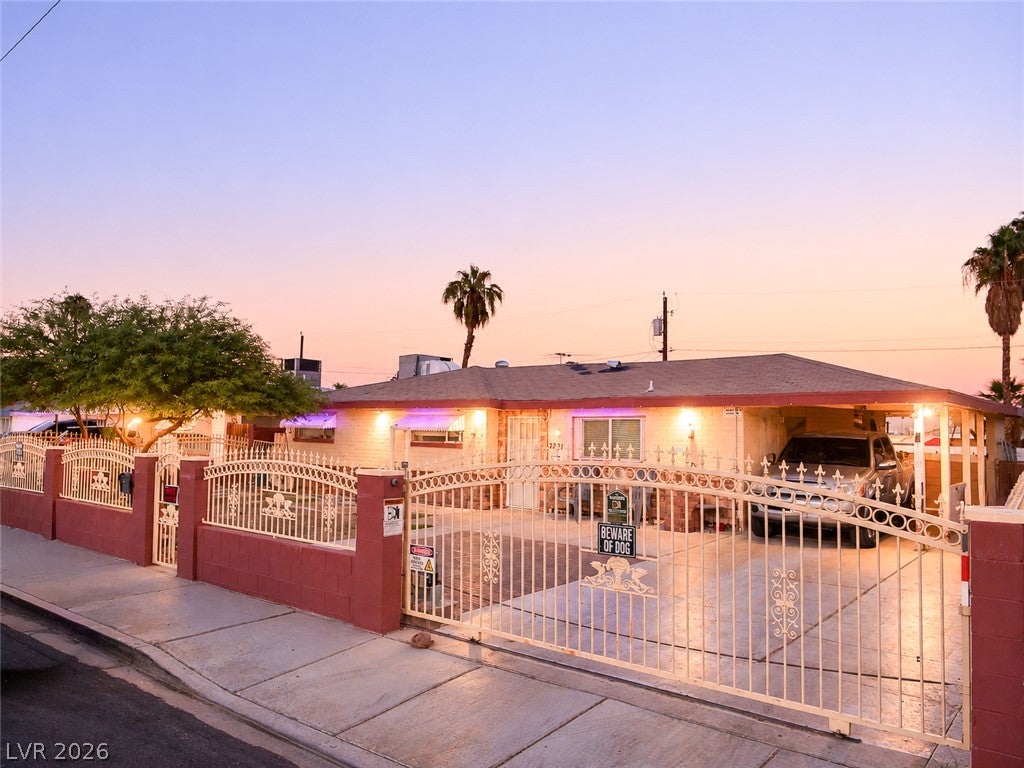 2221 Santa Rosa Drive