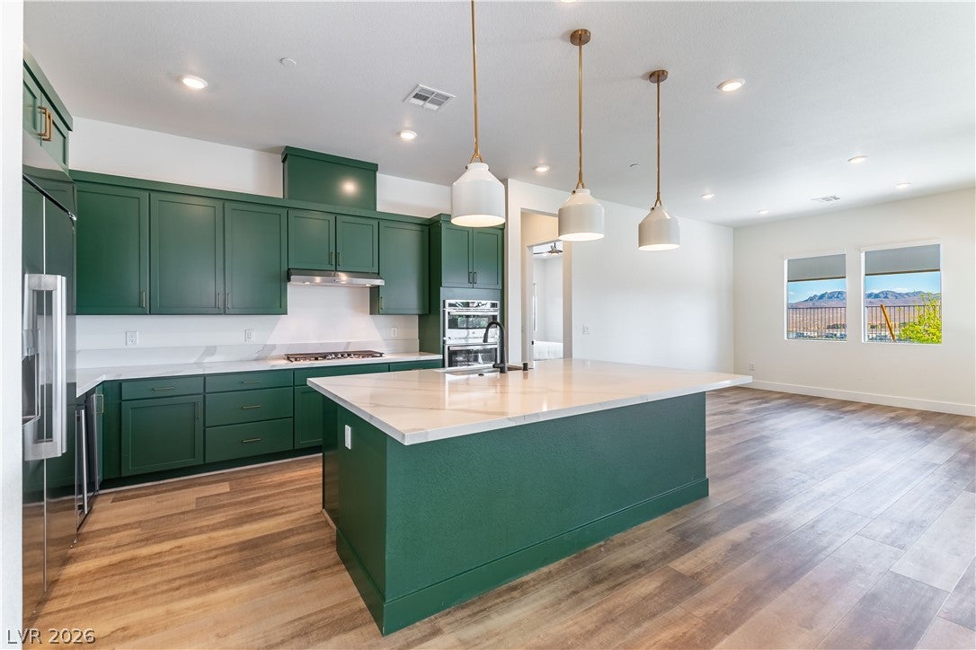 351 Portus Delphini Court