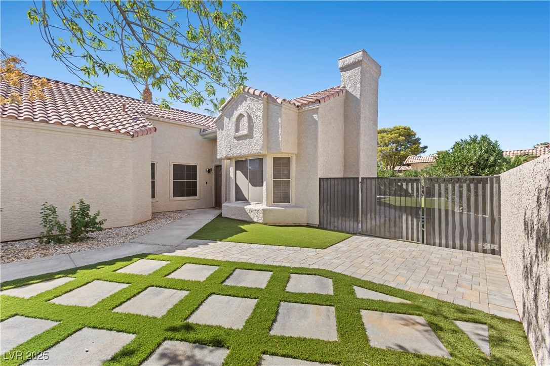 1818 Somersby Way