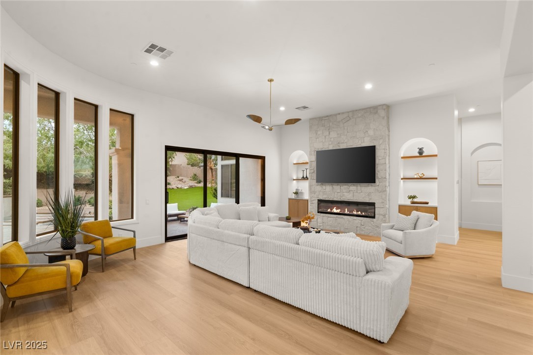 32 HASSAYAMPA Trail
