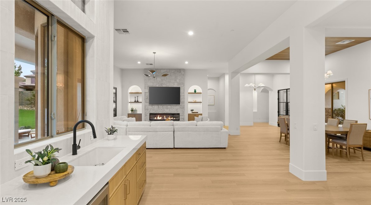 32 HASSAYAMPA Trail