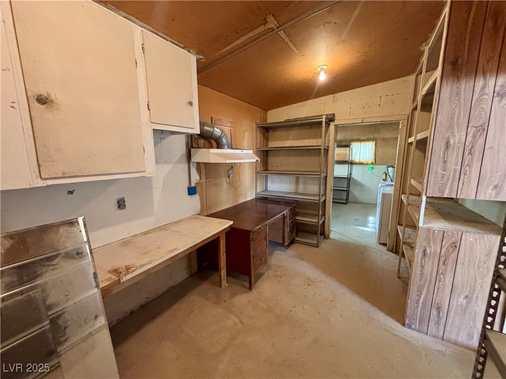 Las Vegas, Nevada 89156, United States, 2 Bedrooms Bedrooms, ,2 BathroomsBathrooms,Residential,Active,235515