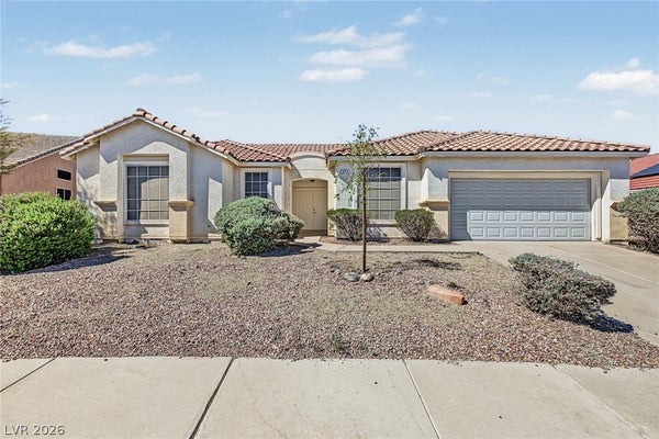 321 JOHN HENRY DR, HENDERSON, NV 89014 - Image 31d018f2f2c5645294201dcfa3fbfb19/88399545