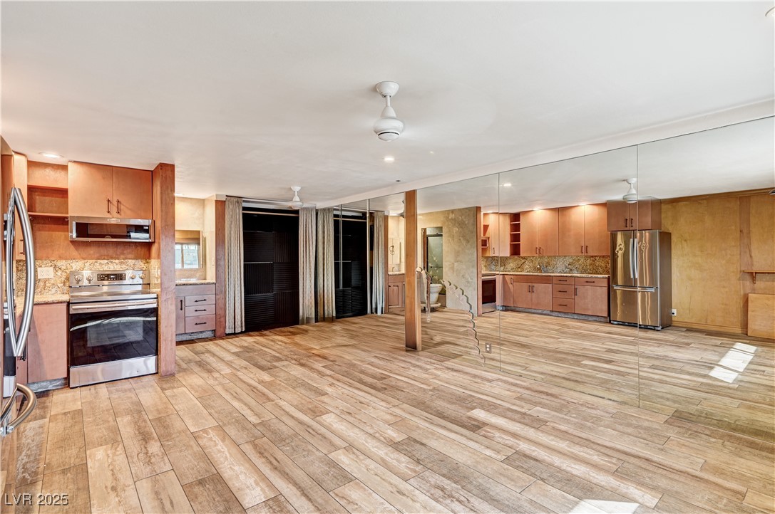 4600 Paradise Road 40