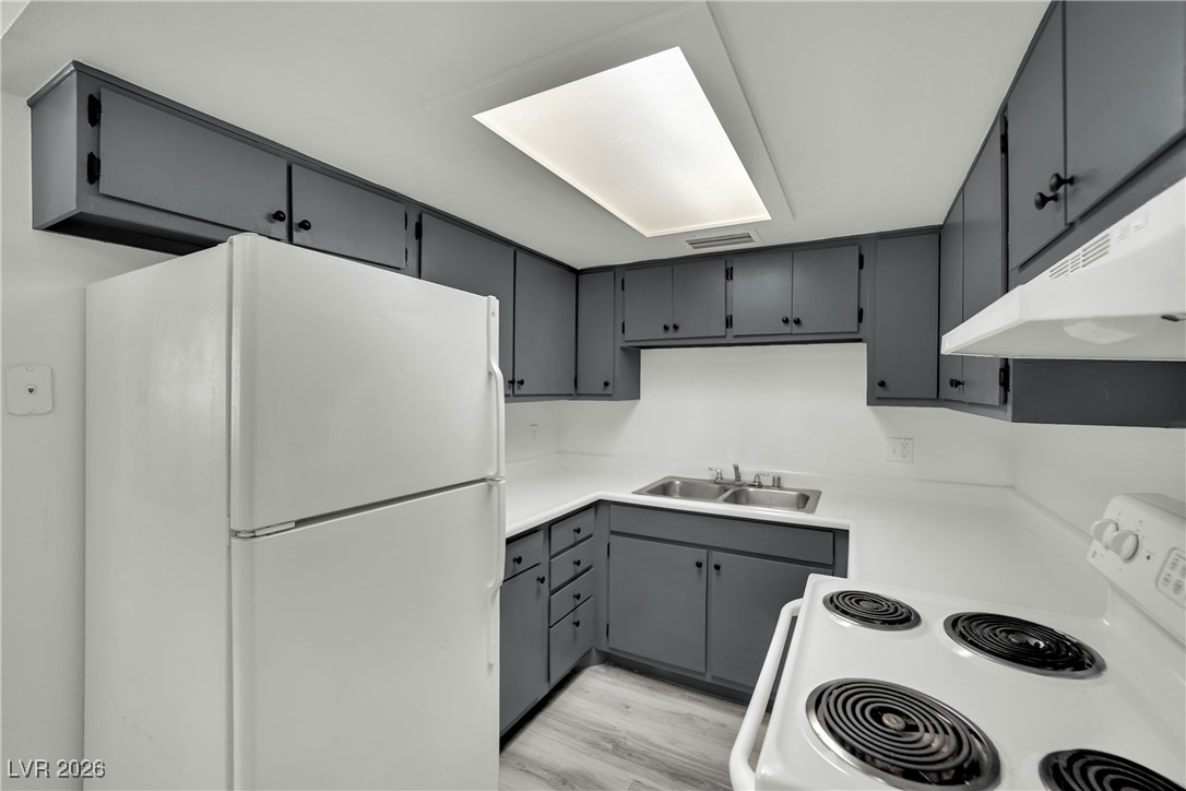 3125 N Pecos Road 204