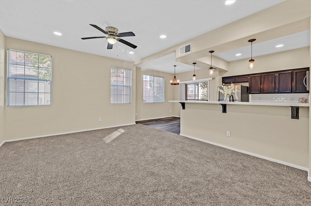 Las Vegas, Nevada 89128, United States, 3 Bedrooms Bedrooms, ,2 BathroomsBathrooms,Residential,Active,245774