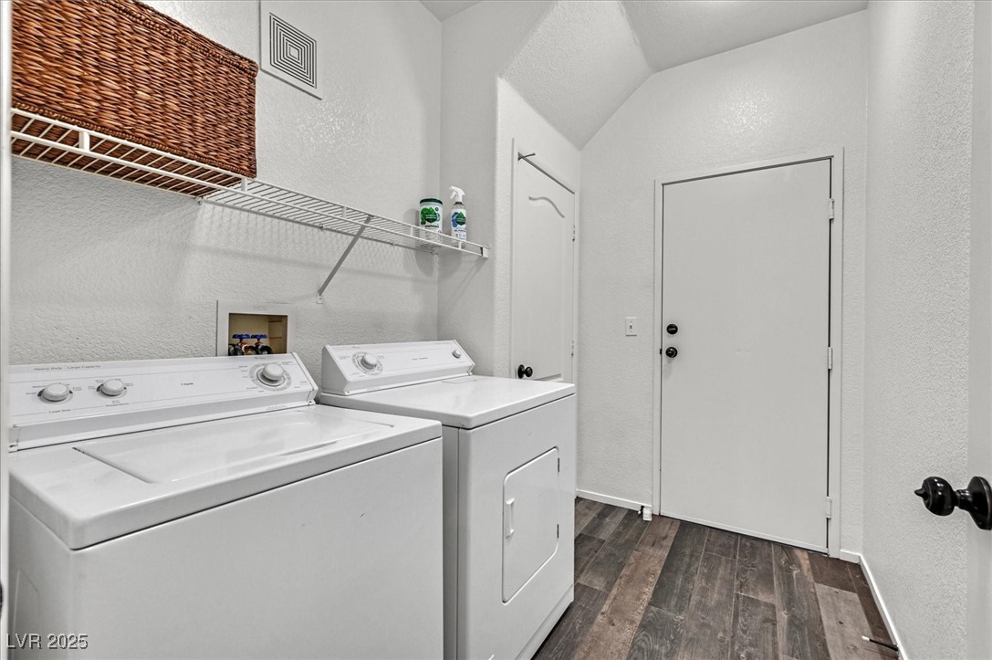 Las Vegas, Nevada 89128, United States, 3 Bedrooms Bedrooms, ,2 BathroomsBathrooms,Residential,Active,245774