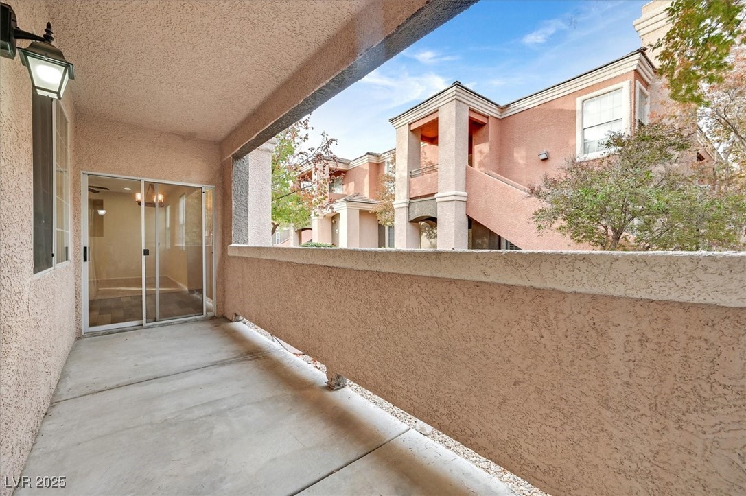 Las Vegas, Nevada 89128, United States, 3 Bedrooms Bedrooms, ,2 BathroomsBathrooms,Residential,Active,245774