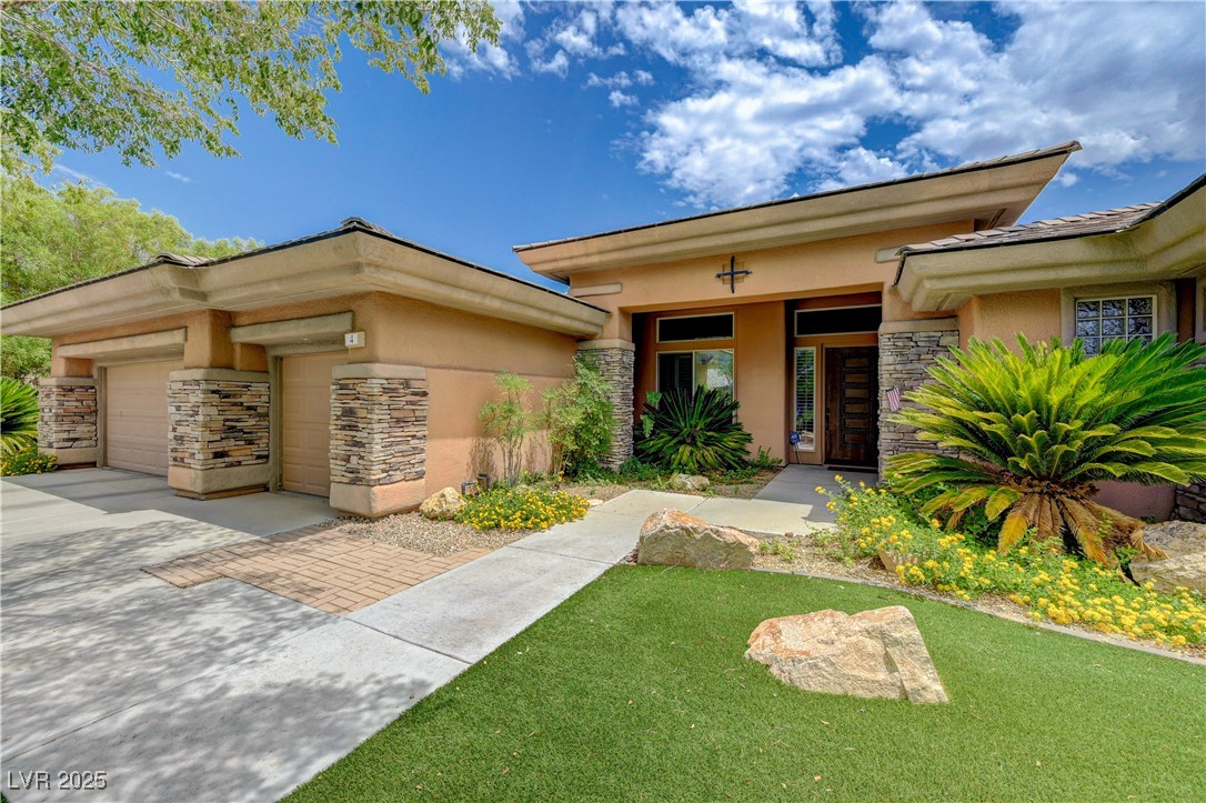4 Isleworth Drive