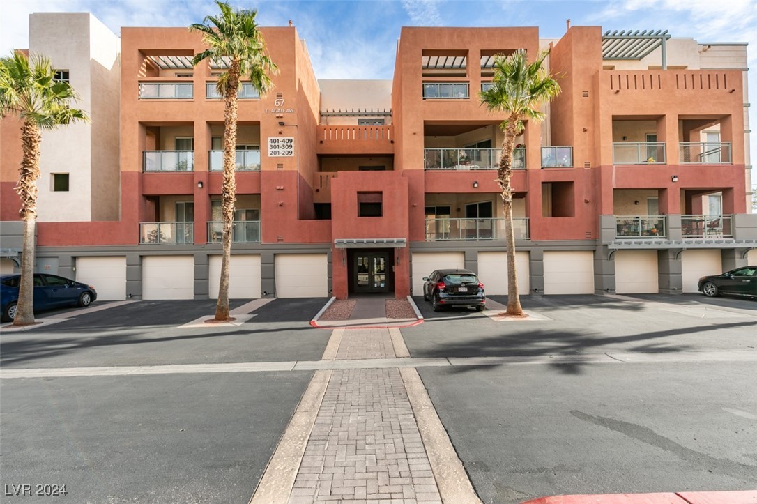 67 E Agate Avenue #202, Las Vegas, Nevada image 2