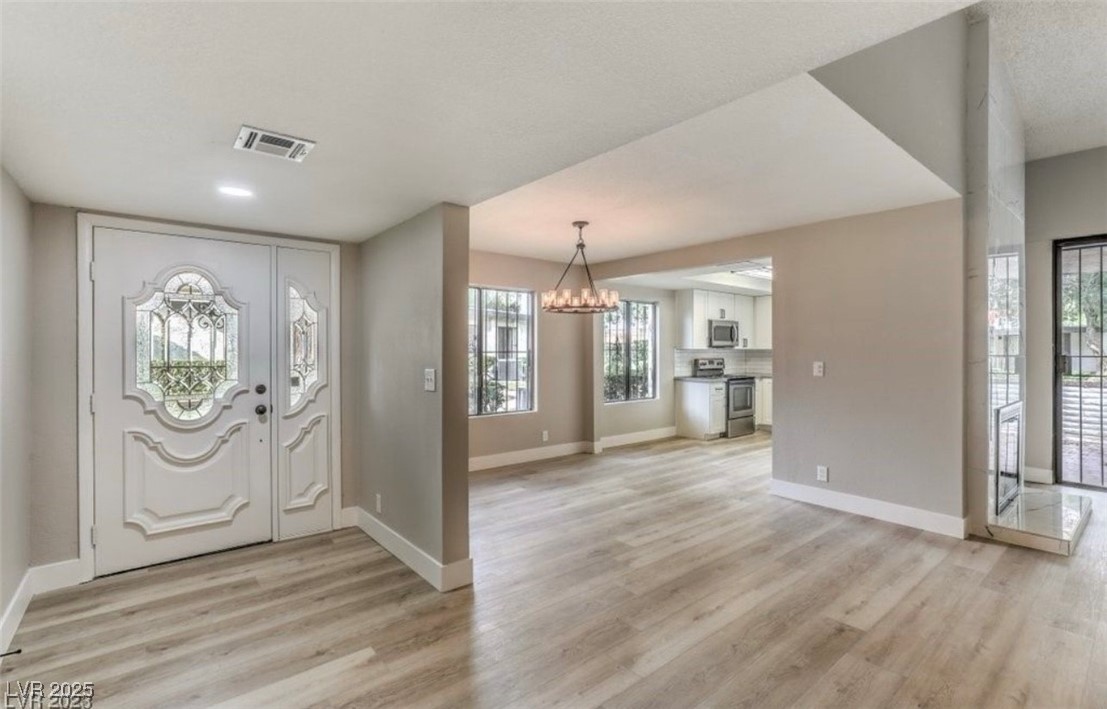3428 Manzano Circle