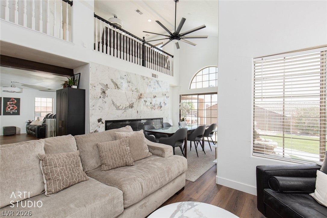 387 Silver Road