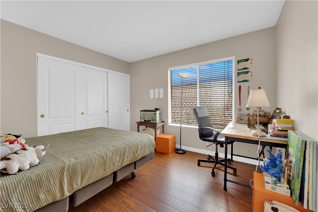 2424 Chestnut Hill Street, Las Vegas, Nevada image 30