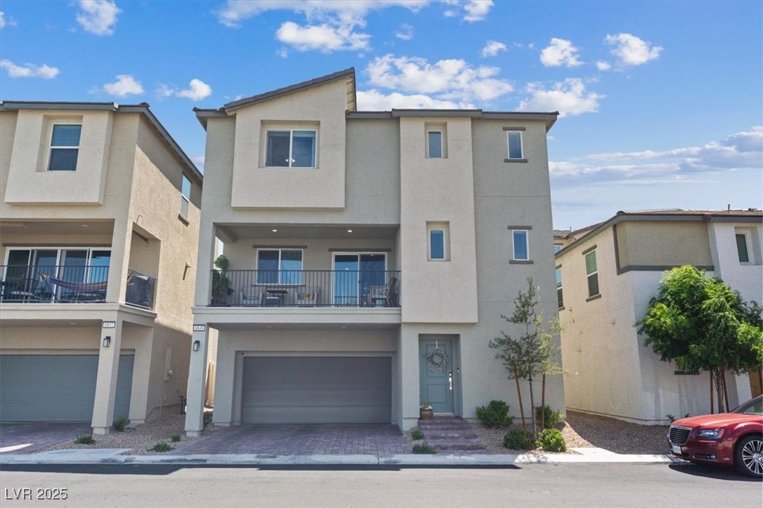 6848 Sunflower Fields Street