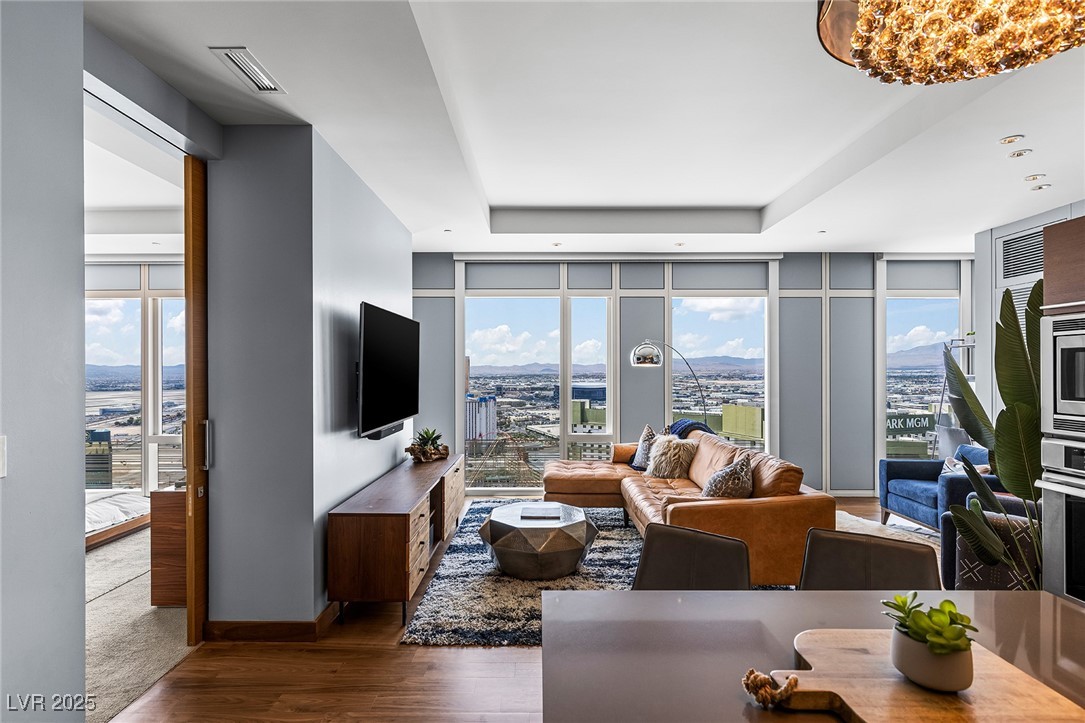 3750 Las Vegas Boulevard 3401
