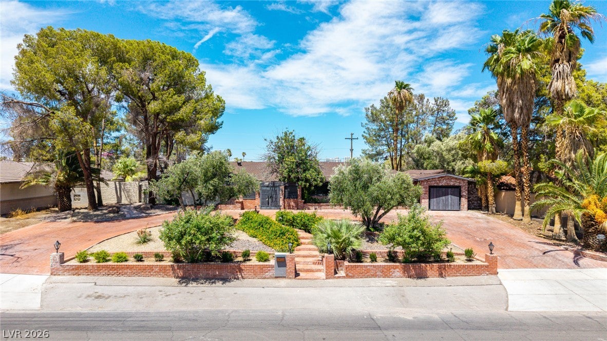 1572 Santa Anita Drive