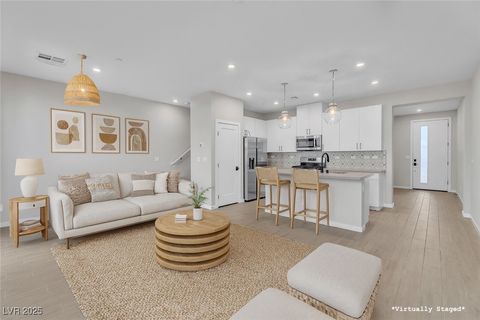 9276 Desert Pearl Avenue Las Vegas NV 89148